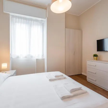 Duomo B - Two Bedrooms & Bathroom Apartamento Milão